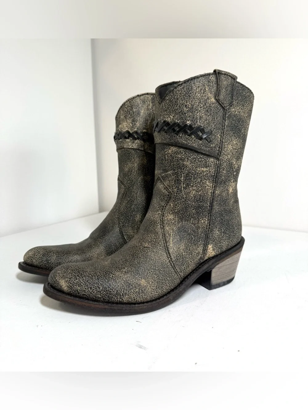 Old West Girl's Distressed Leather Charcoal Cross Stitch Cowgirl Boots Size 2.5